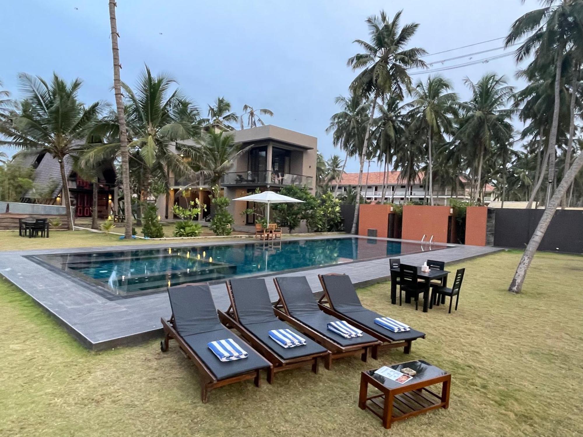 Soluna Beach Resort 马拉维拉 外观 照片